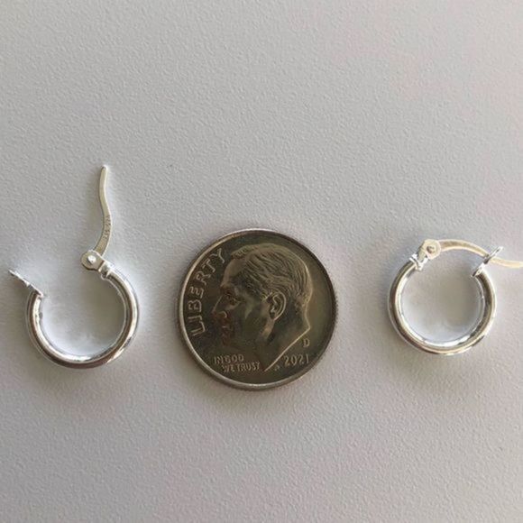 1/2 Inch Huggie Hoop 925 Sterling Silver Earrings NWT - Picture 3 of 6